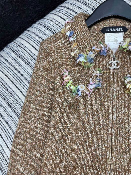 Jacheta Chanel - calitate premium prezentare completa