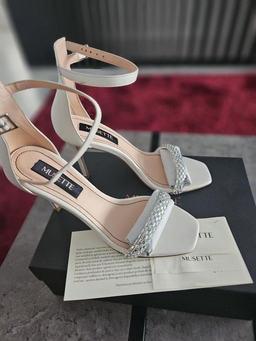 Vand sandale Mussete