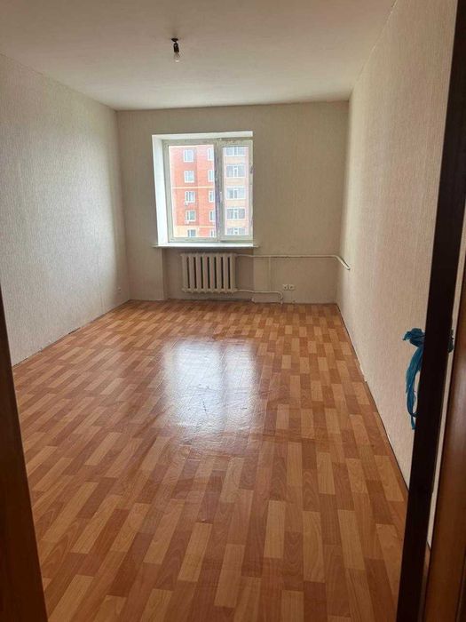 Продажа 4-комнатной квартиры, Каирбекова 53 самый центр, 5/5, 78,9м2