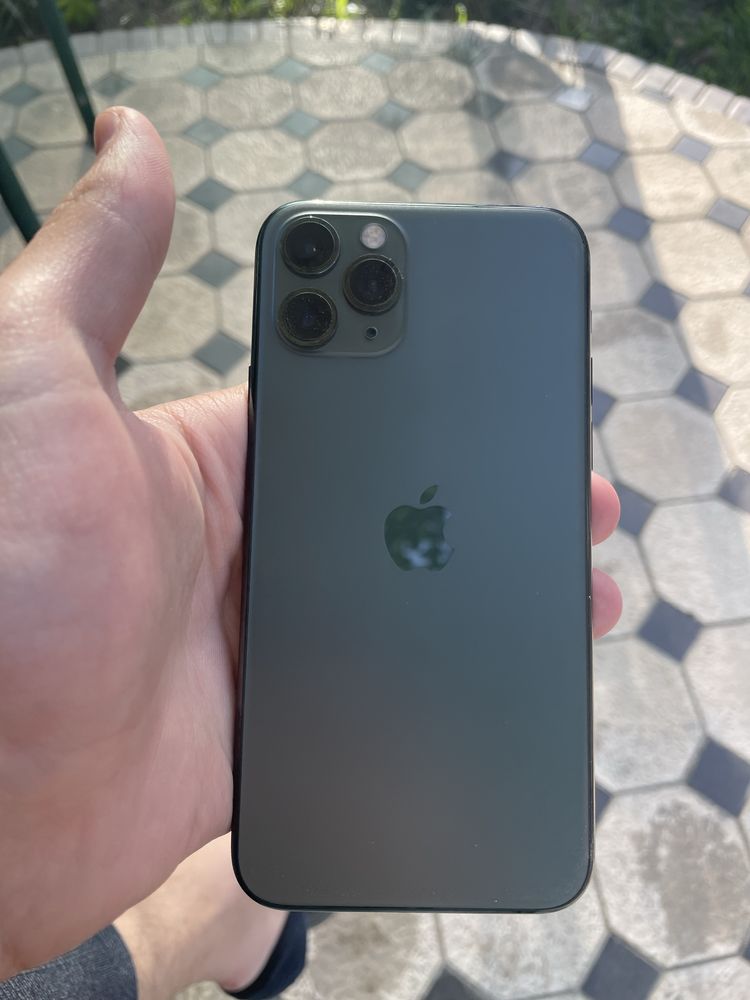 iPhone 11 Pro с гарантией