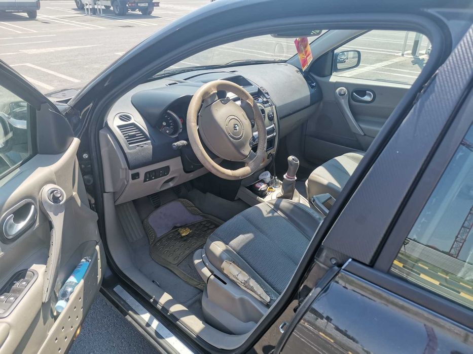 Renault Megane 2 break , keyless,clima, 1.6 16v 113CP cu GPL