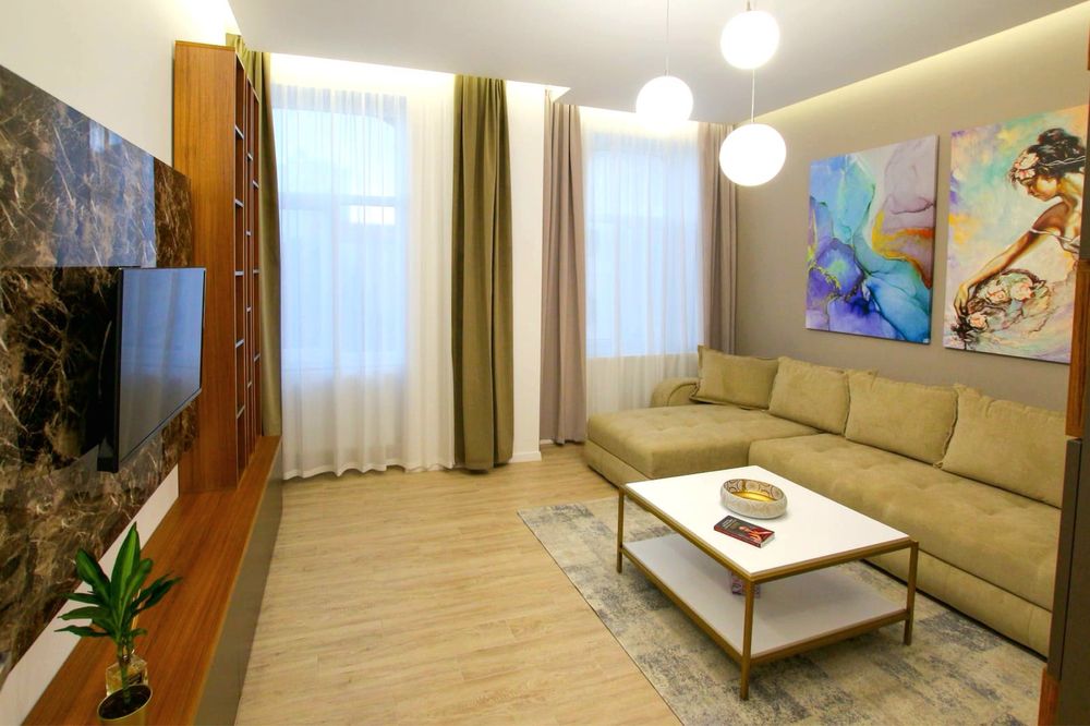 Inchiriez apartament 2 camere decomandate in Constanta Centru