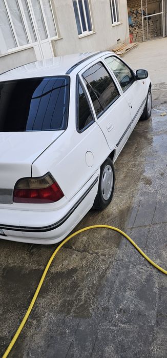 Daewoo Nexia donc