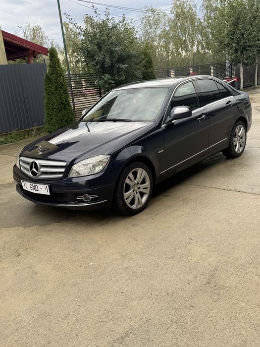 De vanzare Mercedes C200