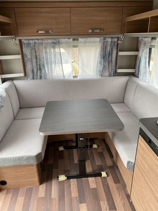 INchirieri  Rulote Premium in Brasov(40€/zi in septembrie)