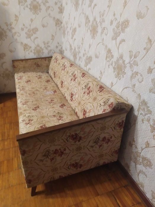 Диван советский б/у