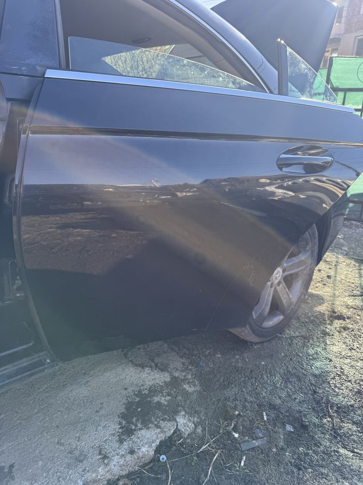 Задна лява врата за Mercedes Cls W219 цвят 197