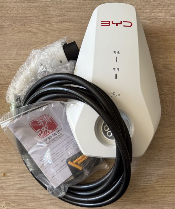 7 квт зарядка BYD Hongqi