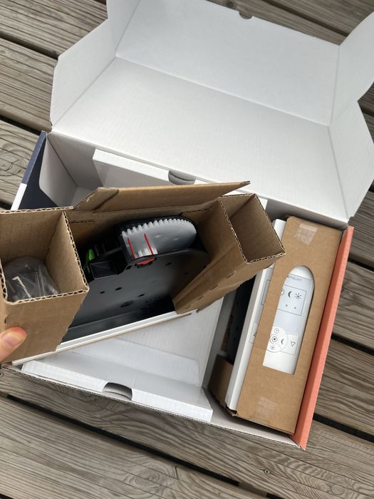 Starter kit automatizare rulouri si jaluzele HomePilot