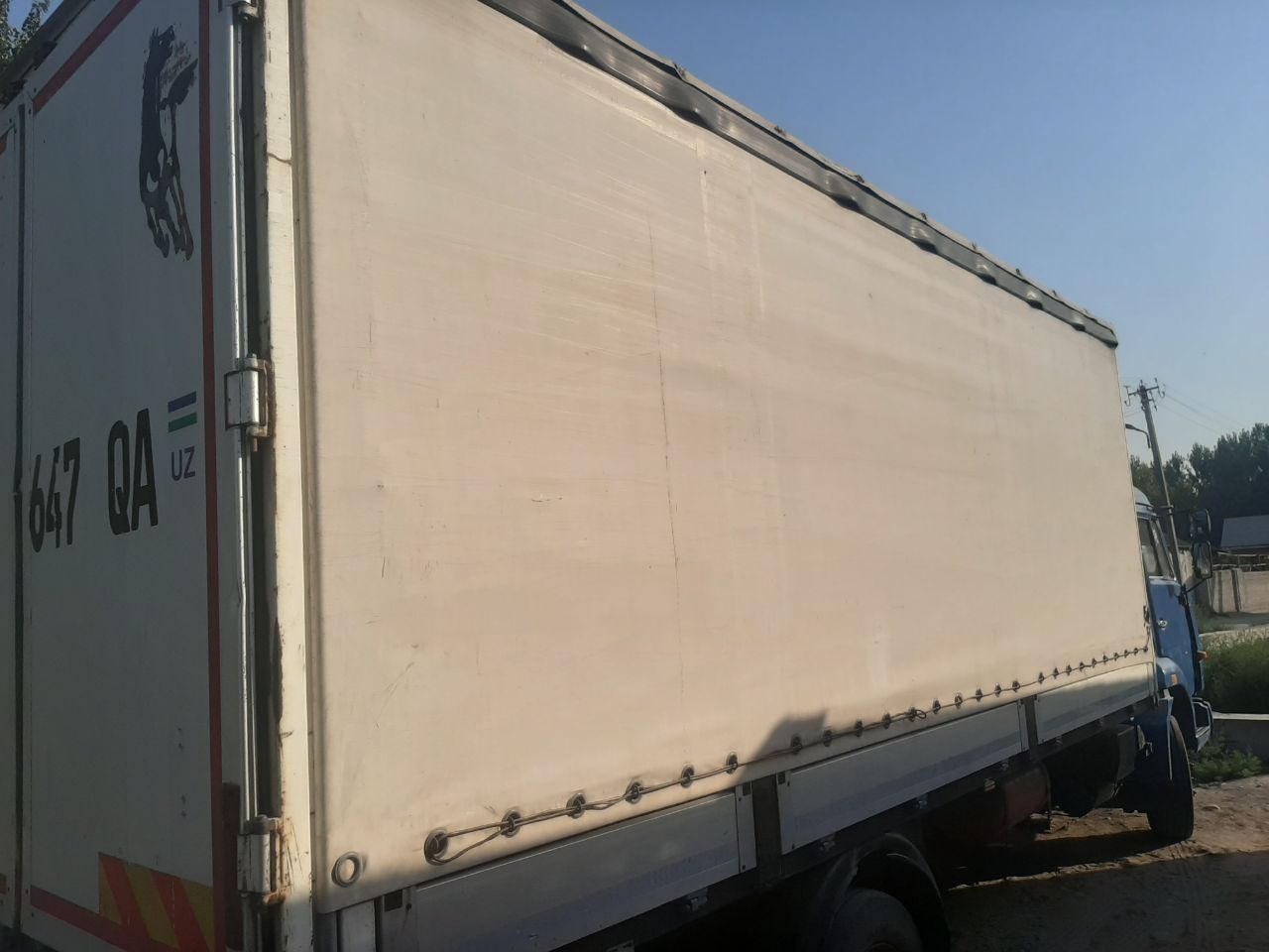 Kuzov (Isuzu) ..