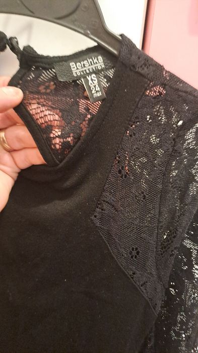 Rochii Bershka fete XS 23  lei bucata