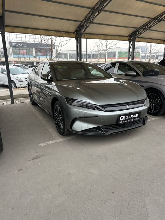 Byd han 635km qora gold yashil grey