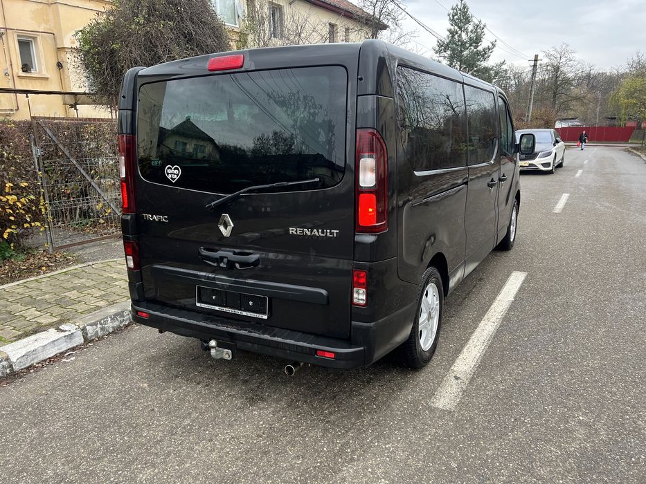 Renault trafic 2016 8locuri