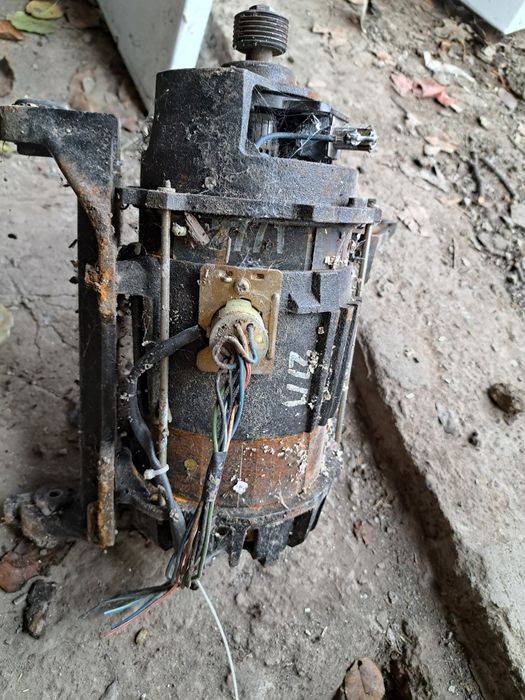 Чугунный двигатель от стиральной машины