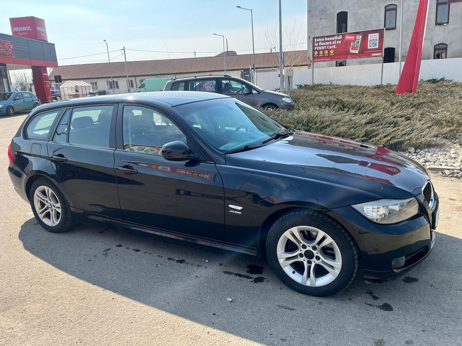 Vând BMW 320 e91 x drive Automată