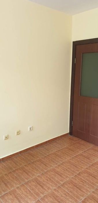 Дава се под наем Магазин в Бургас, Център - 20 кв.м за 204 € - Снимка #1