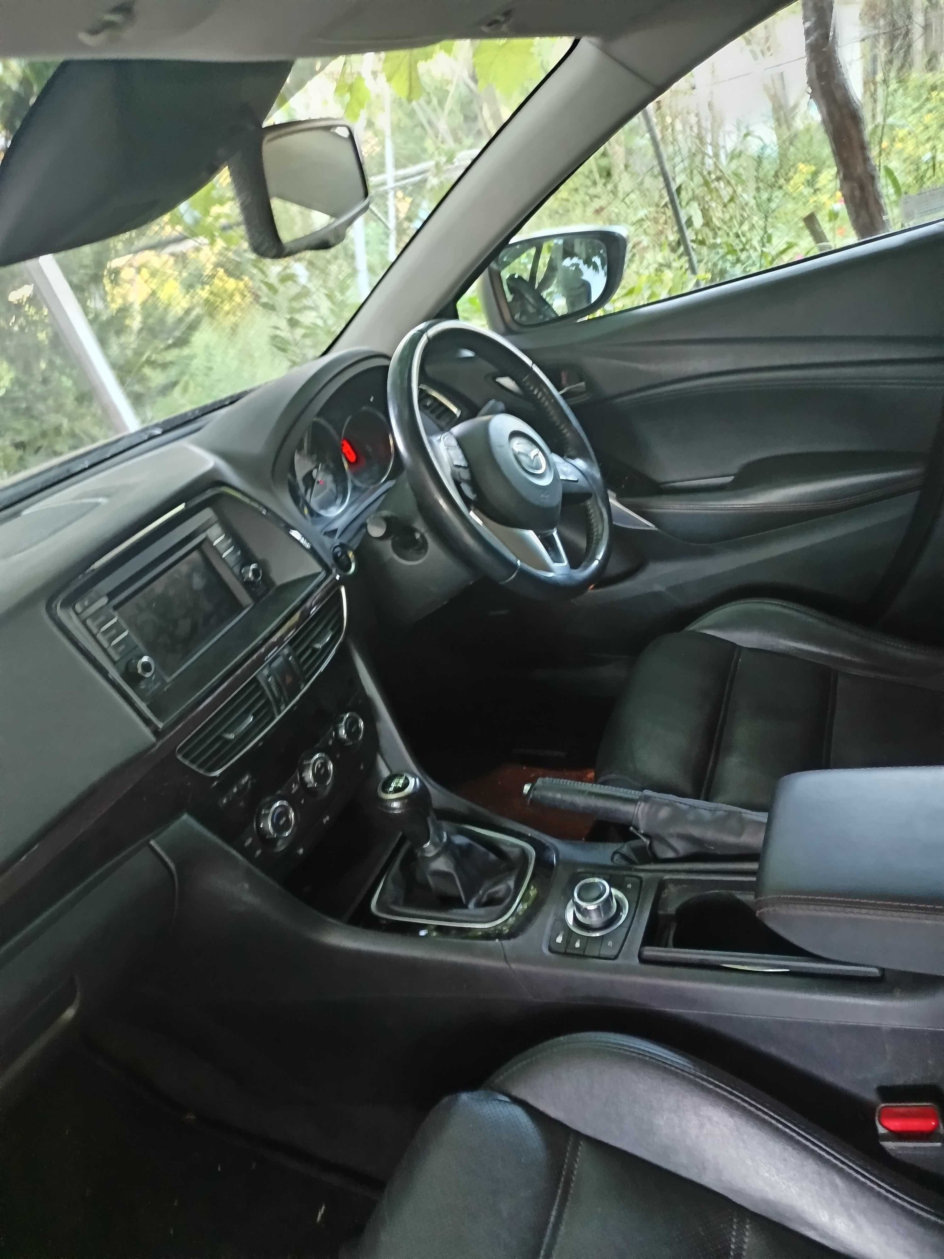 Mazda 6 2,2 ,150 к с ,ръчка