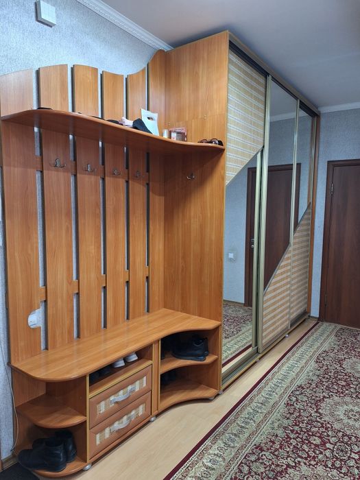 Продам прихожку. Срочно