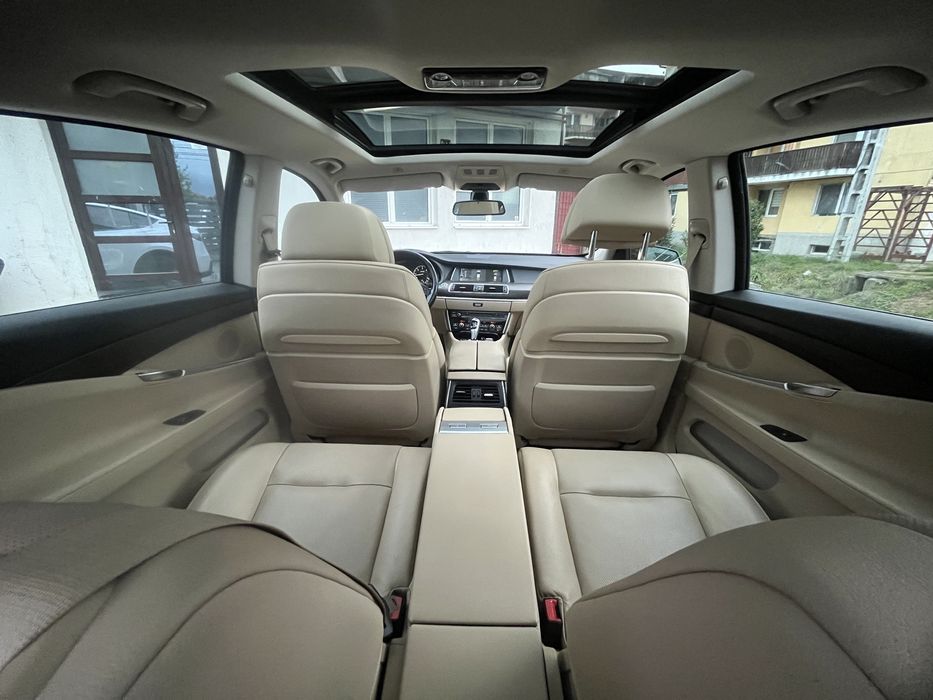 Vand BMW 530 GT xdrive Schimb doar cu Toyota Hilux