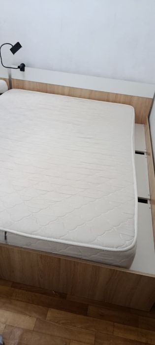 Кровать с мотросам