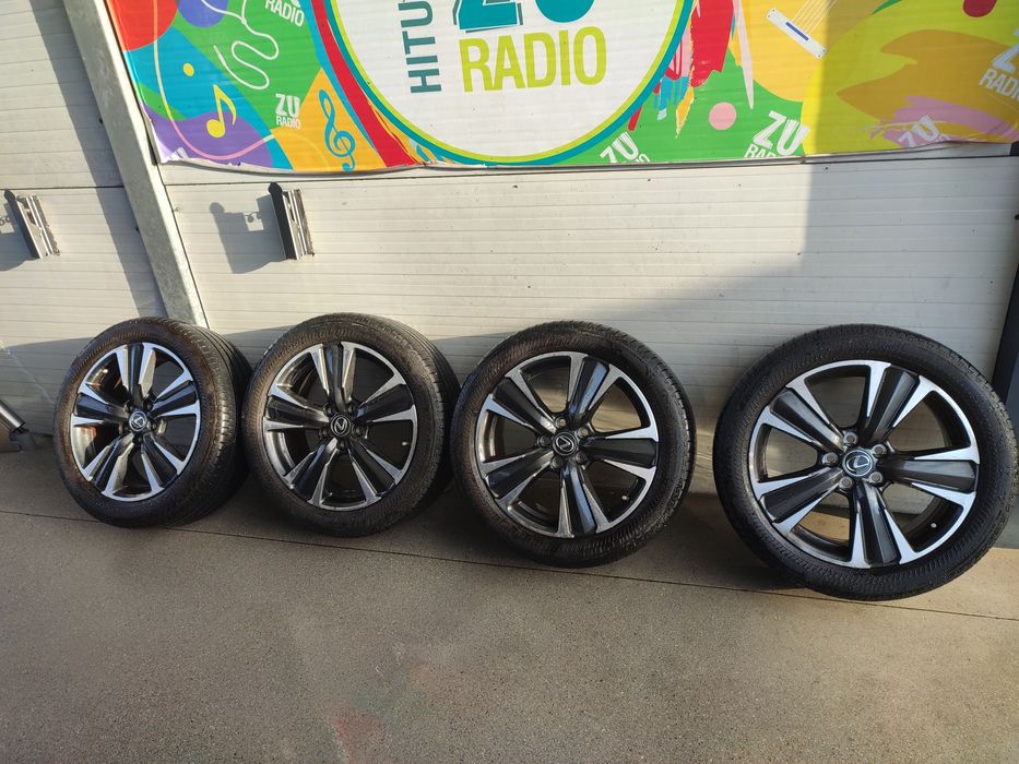 Set jante R18 OEM Lexus UX