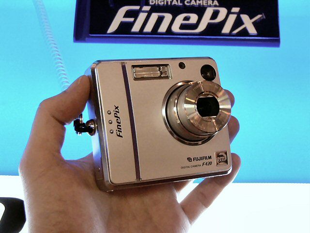 Фотоапарат Finepix f420