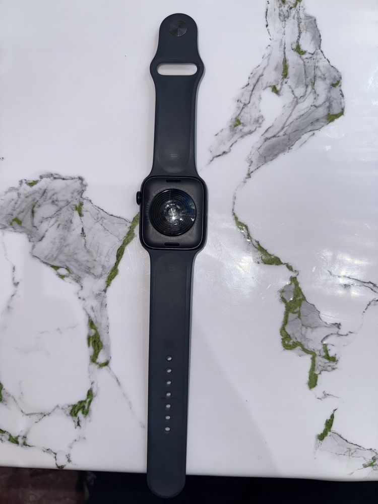 Apple Watch SE 44mm