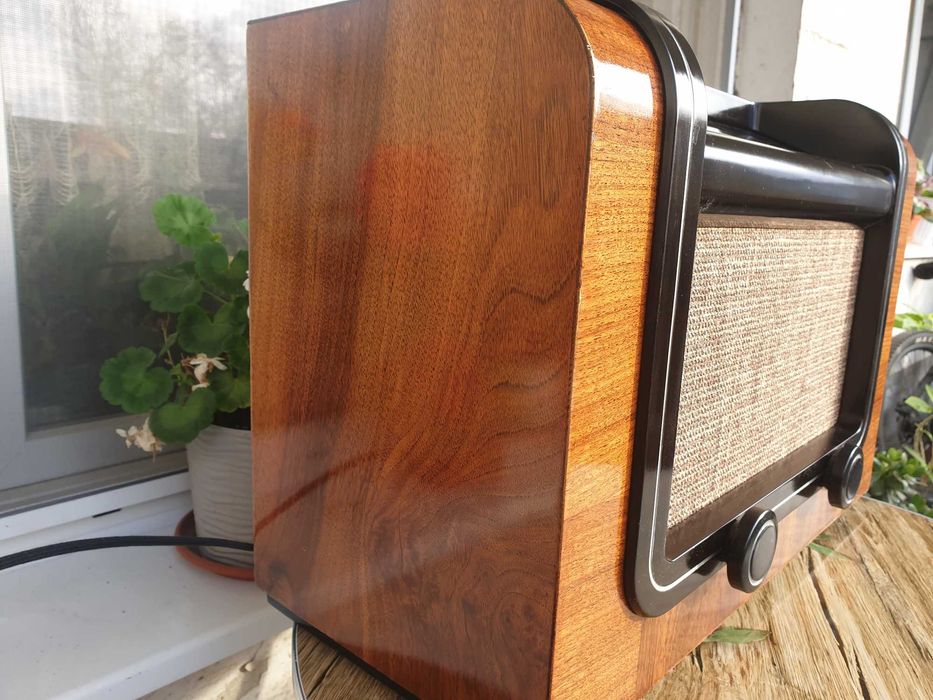 Радио Blaupunkt 6W68H