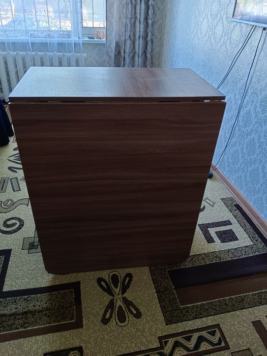Стол  низкий раскладной