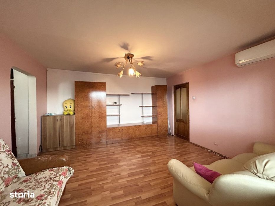 Apartament 2 camere, semidecomandat, 50mp utili, zona Fraidorf