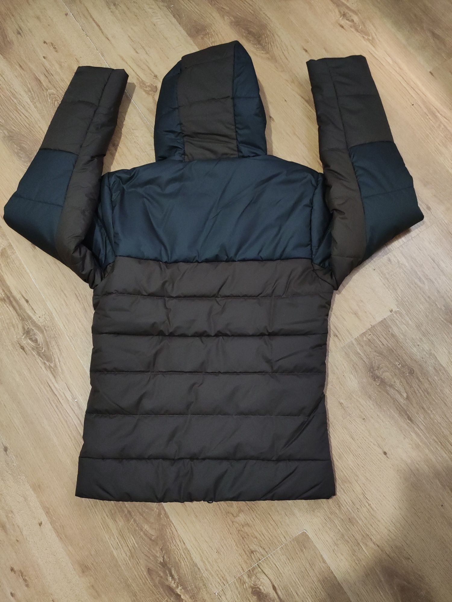 Geaca Nike Therma Fit mărimea XS/S