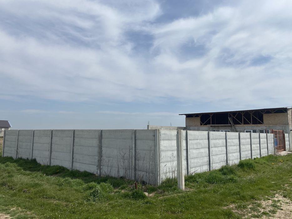 Teren + constructie de inchiriat