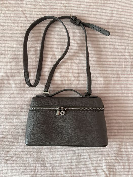 Чанта loro piana