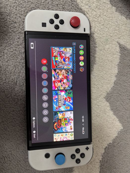 Vand Nitendo Switch OLED + Multe Jocuri Populare