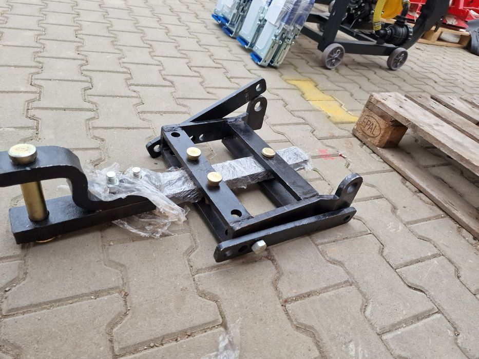 Dispozitiv cuplare remorca cu gura de Lup și bolt preț 850 lei se poat