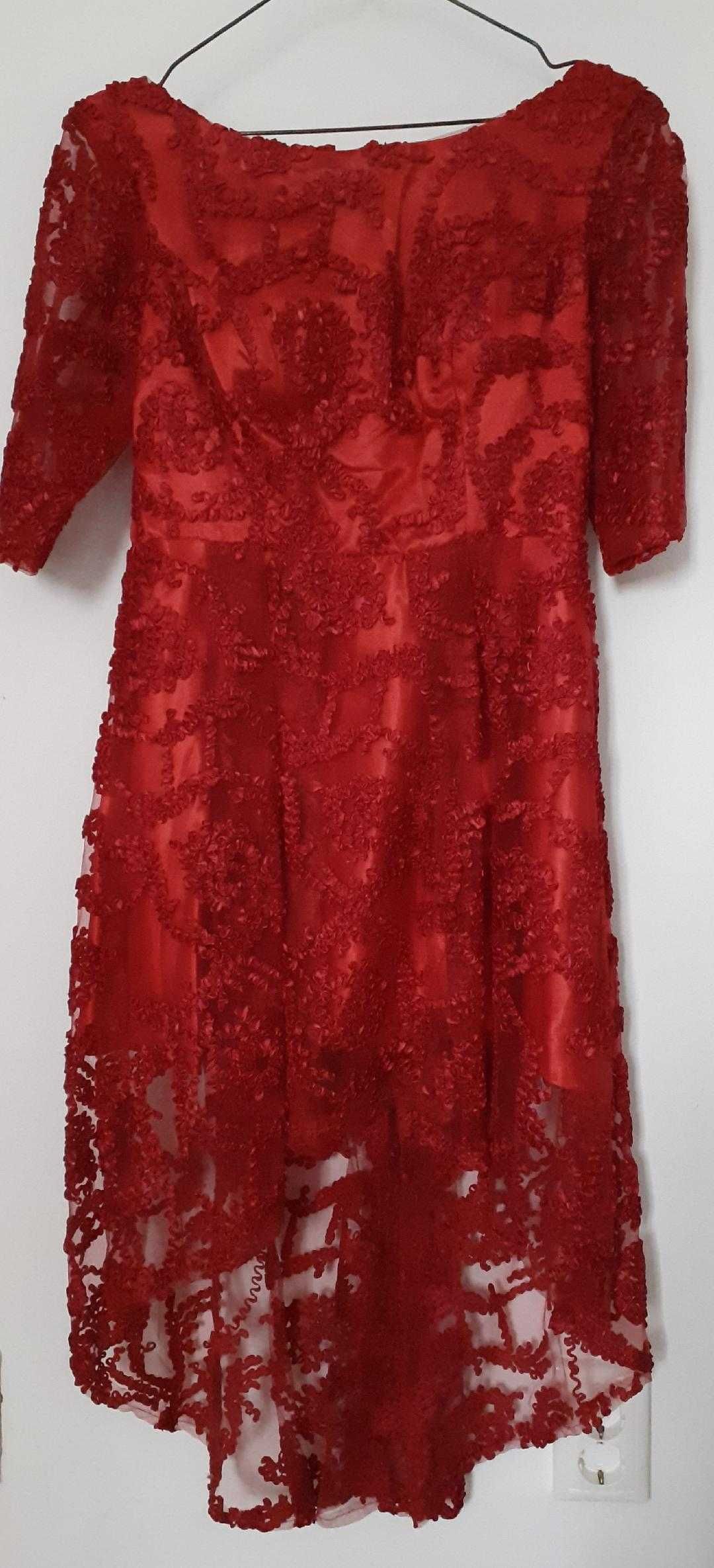 Rochie elegantă roșie