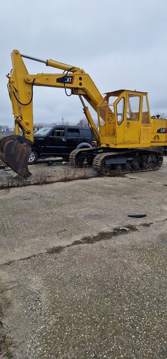 Vind excavator Caterpillar