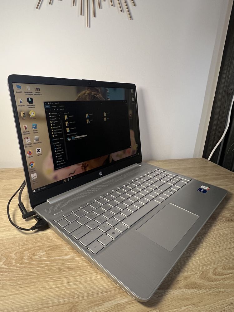 Laptop HP Nou  i7 Generatia 10