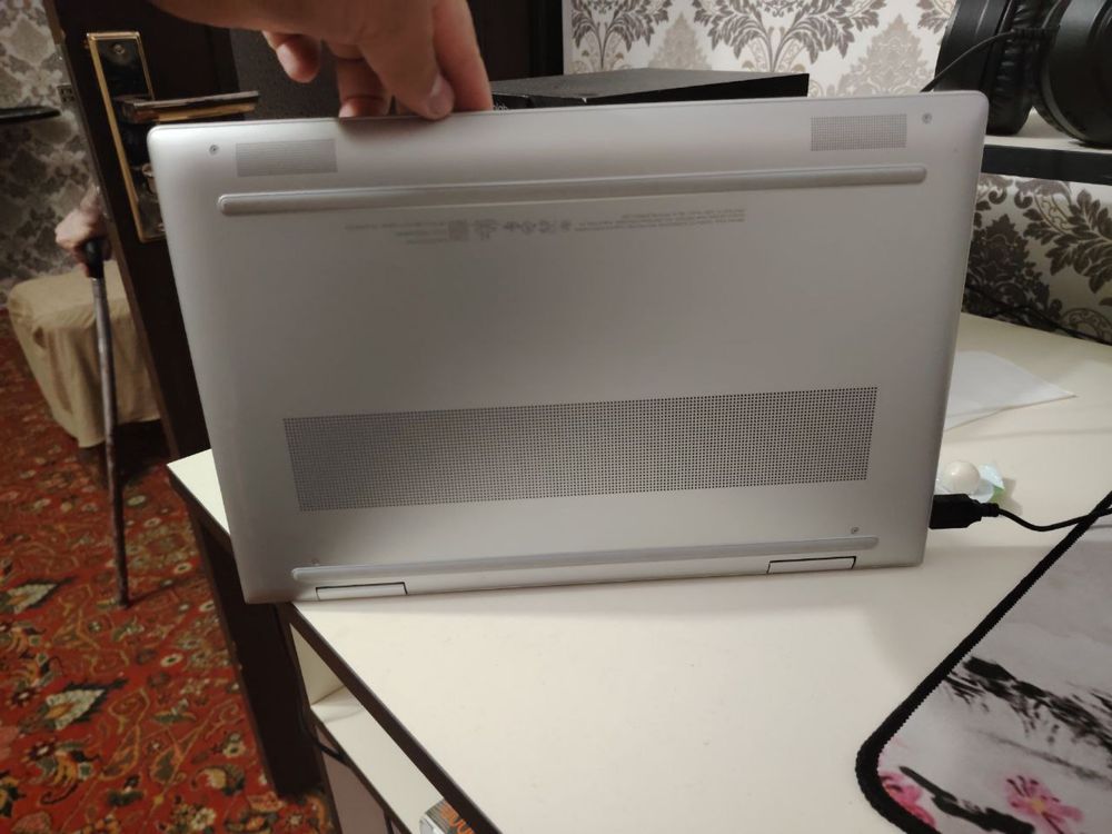 Hp envy x360 i5 120U