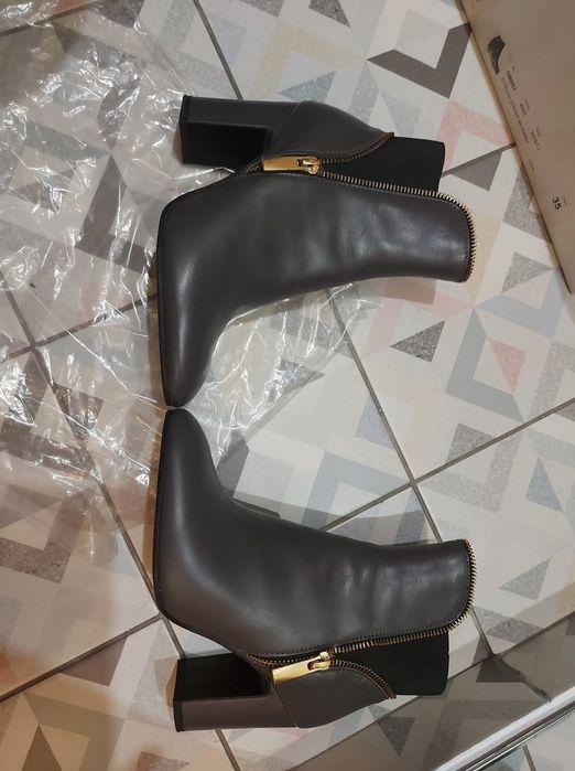 Ghetuțe piele Italia