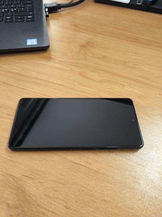 Смартфон Xiaomi Redmi Note 12 Pro 5G – отлично състояние!