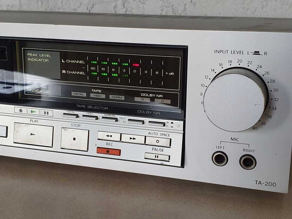 Onkyo TA-200 Stereo Cassette Tape Deck