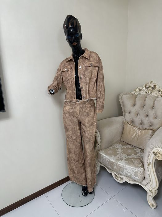 Jacheta scurta + pantaloni