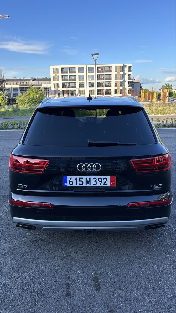 Audi Q7 Premium Plus