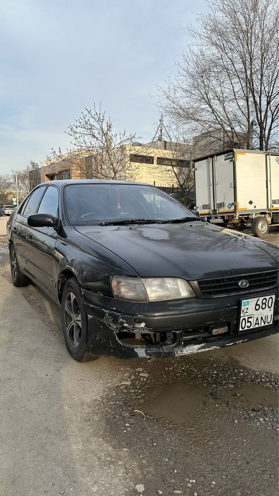 Toyota Corona авто