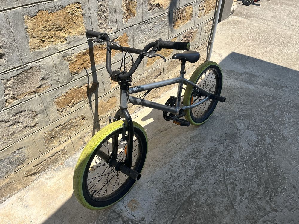 Колело BMX  Декатлон