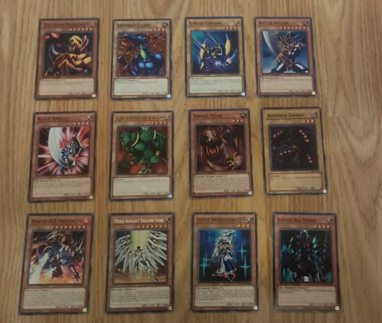 Продавам оригинални old school Yu Gi Oh карти