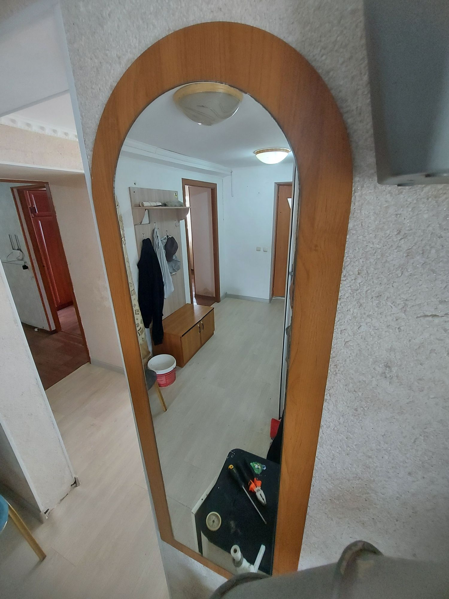 Продам прихожую в хорошем состоянии