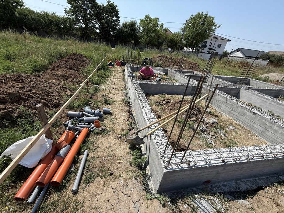 Casa P+1 Simnicu de Sus/Albesti-str.Mihai Eminescu,teren 455 mp.