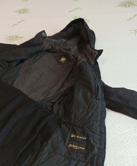 Geaca dama Jack Wolfskin S 36